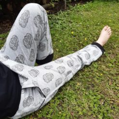 Speckbeinjogger Big sitzend