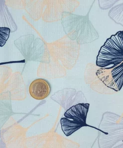 Jersey Stoff mit Ginkgoblättern Euro als Größenvergleich