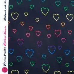 SanDaLu Jerseystoff Rainbow Hearts Webrand der pinke Knopf