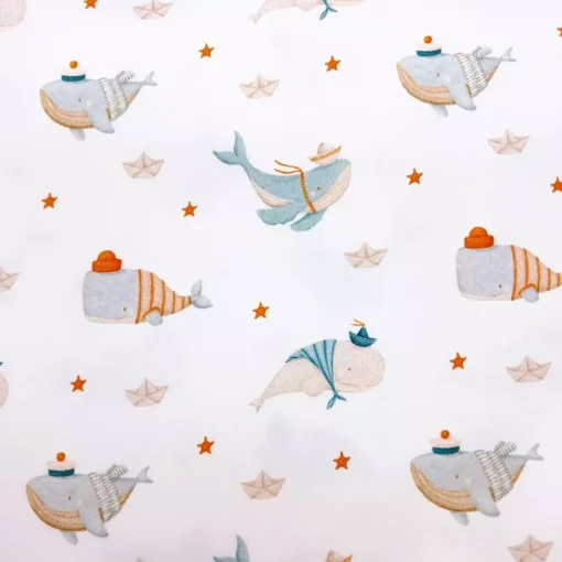 SanDaLu maritimer Kinderstoff mit Walen und Papierbooten, Küstenkind