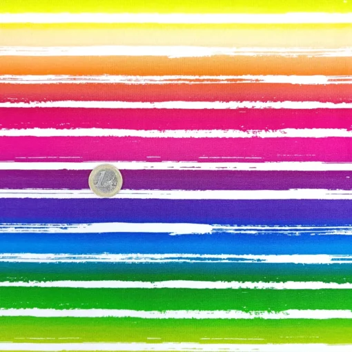 SanDaLu Rainbow Stripes mit Euro als Größenvergleich