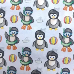 Jersey Beachtime mit Pinguinen und Wasserbällen