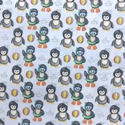 Jersey Beachtime mit Pinguinen und Wasserbällen