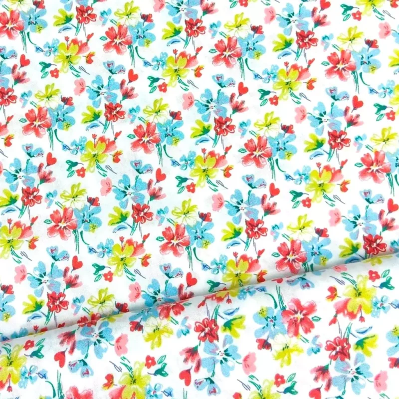 SanDaLu Viskosestoff mit bunten Blumen in weiß