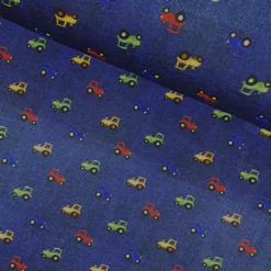 SanDaLu Alpenfleece mit bunten Traktoren Ballen