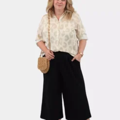 SanDaLu Papierschnittmuster Culotte von Fadenkäfer Nähbeispiel