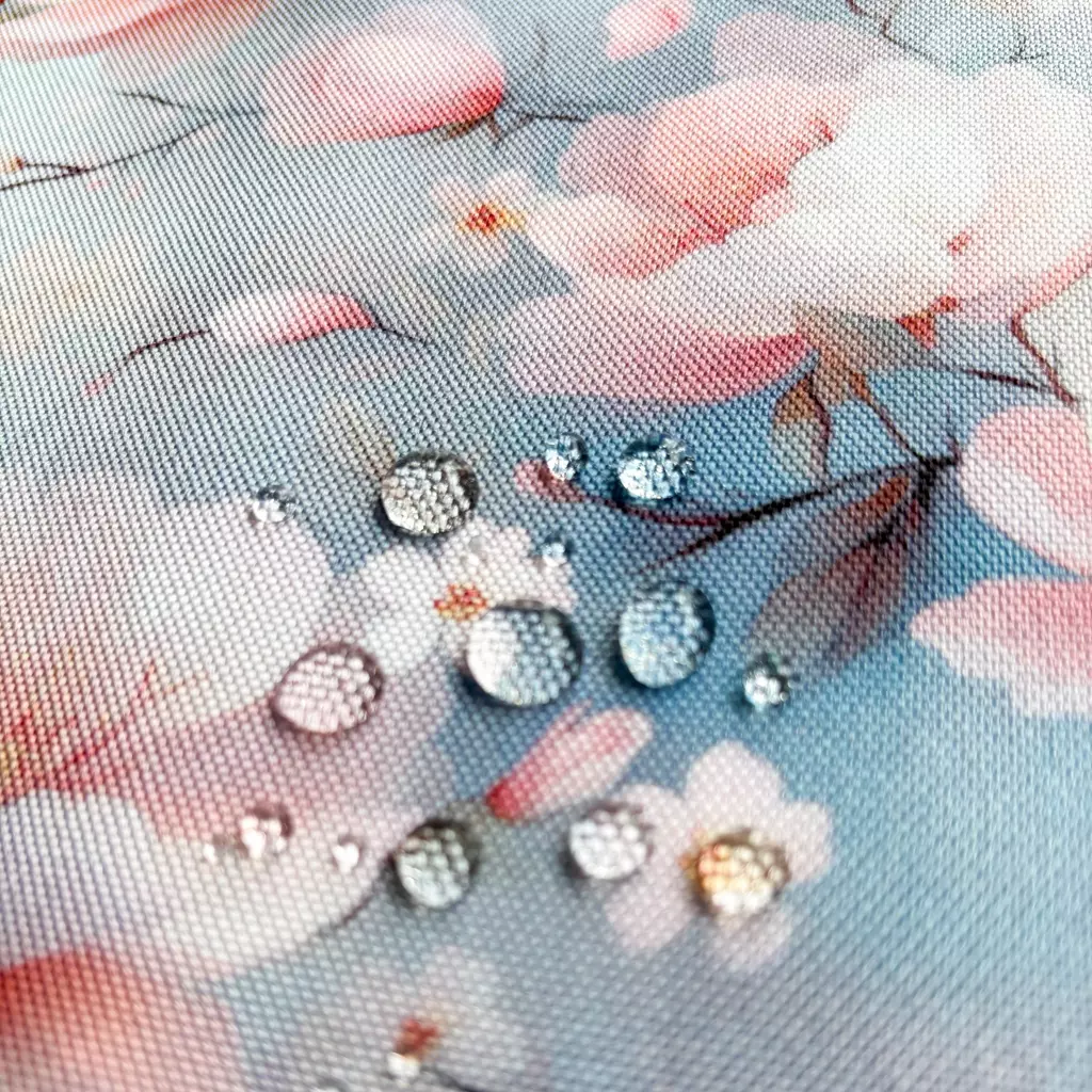 SanDaLu Oxford Stoff Flowing Bloom by Sarah Mariam mit Wassertropfen