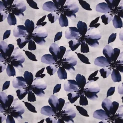 SanDaLu French Terry mit groĂen Blumen in Violett, Judith von Swafing