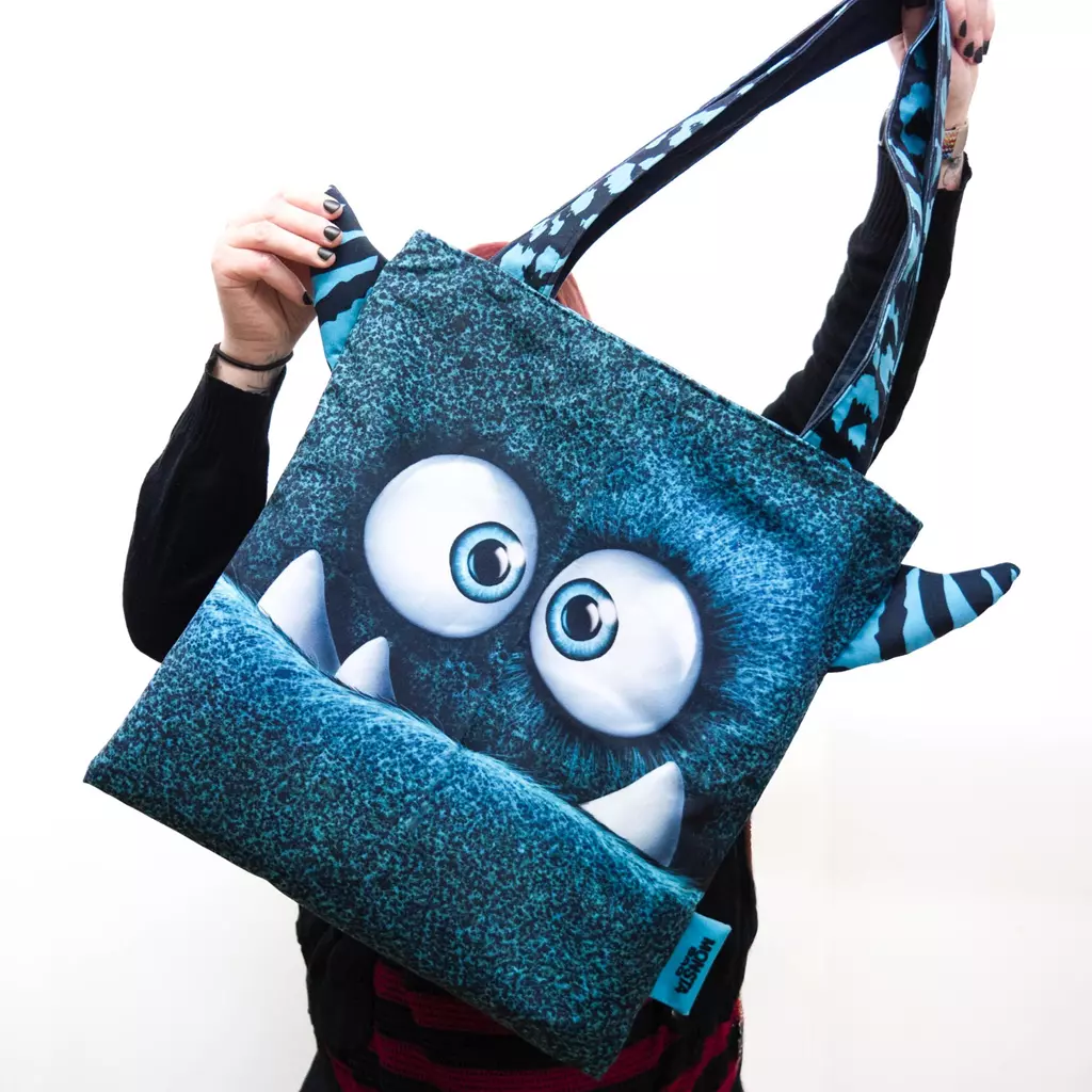 SanDaLu Taschenpanel Monsta Bag türkis von Thorsten Berger fertig genähte Tasche