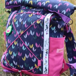 SanDaLu Canvas mit bunten Blättern auf dunkelblau Rucksack