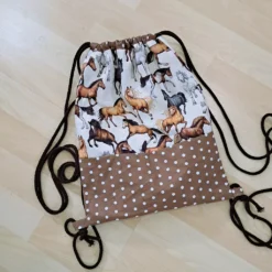 SanDaLu Rucksack mit Pferden