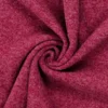 Merino Fleece in Beere drapiert