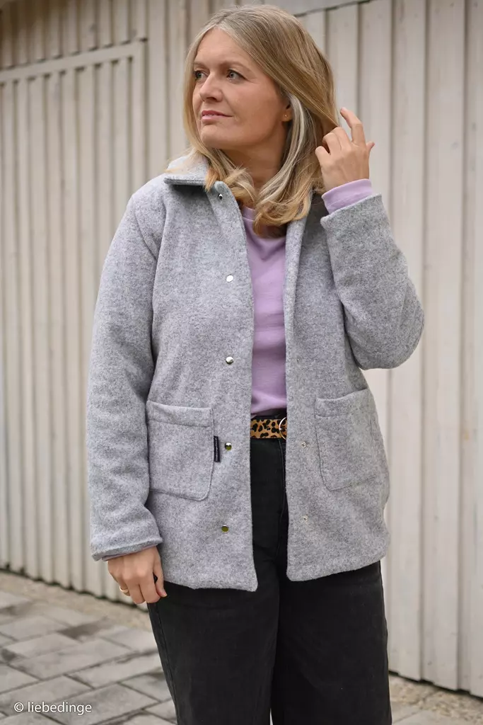 Jacke aus Wollfleece in hellgrau, Merinowolle