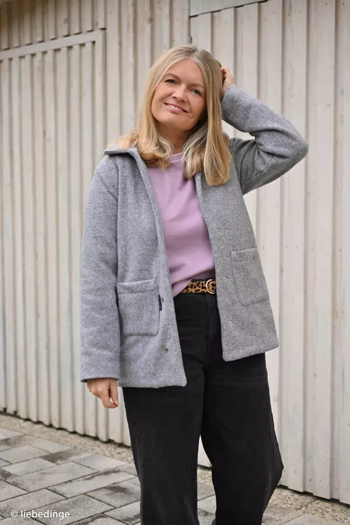 SanDaLu Merino Fleece in Hellgrau Nähbeispiel